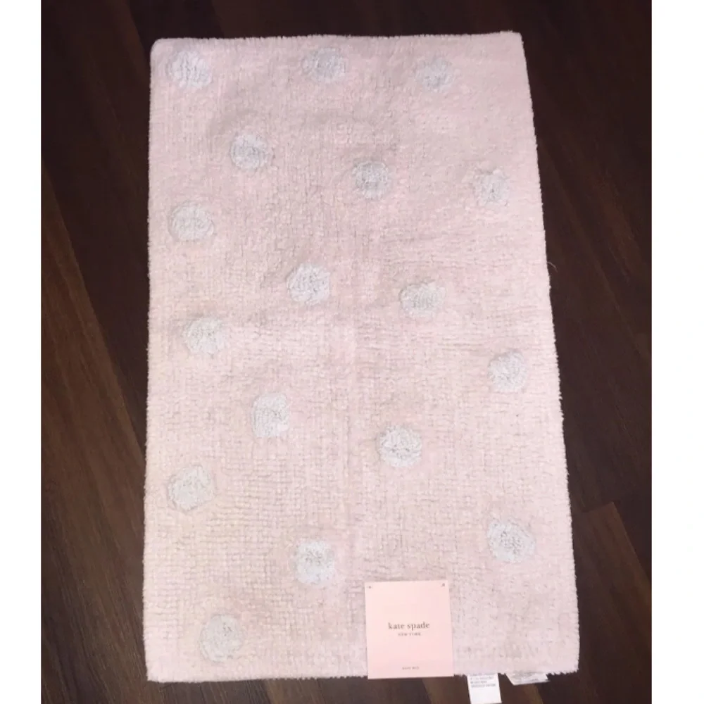 Kate Spade New York Pink Bath Mat Bath Rug Polka-Dot NWT